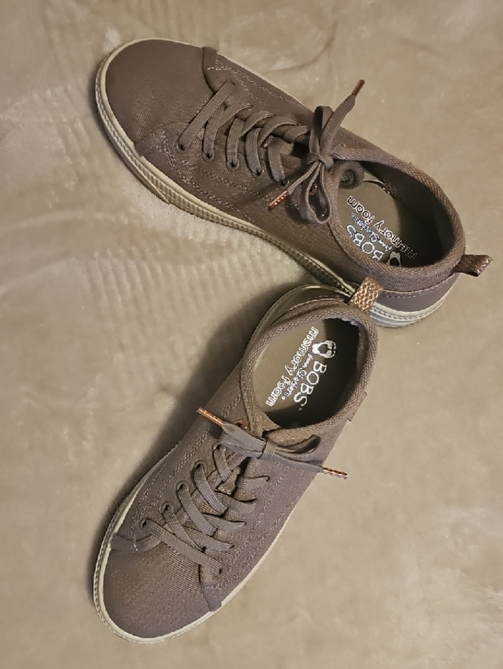 Skechers Womens Taupe Canvas Lace-Up Sneakers